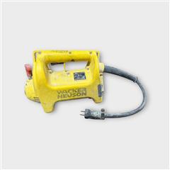 WACKER NEUSON M2500 CONCRETE VIBRATOR